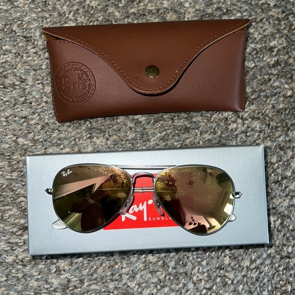 Ray-Ban Accessories - Ray-Ban sunglasses.